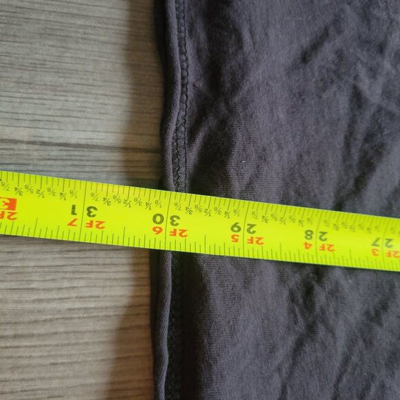 Torrid Skull Graphic Black T-Shirt With Cutout Neckline Slim Fit Womens Size 4 1 - Picture 6 of 7